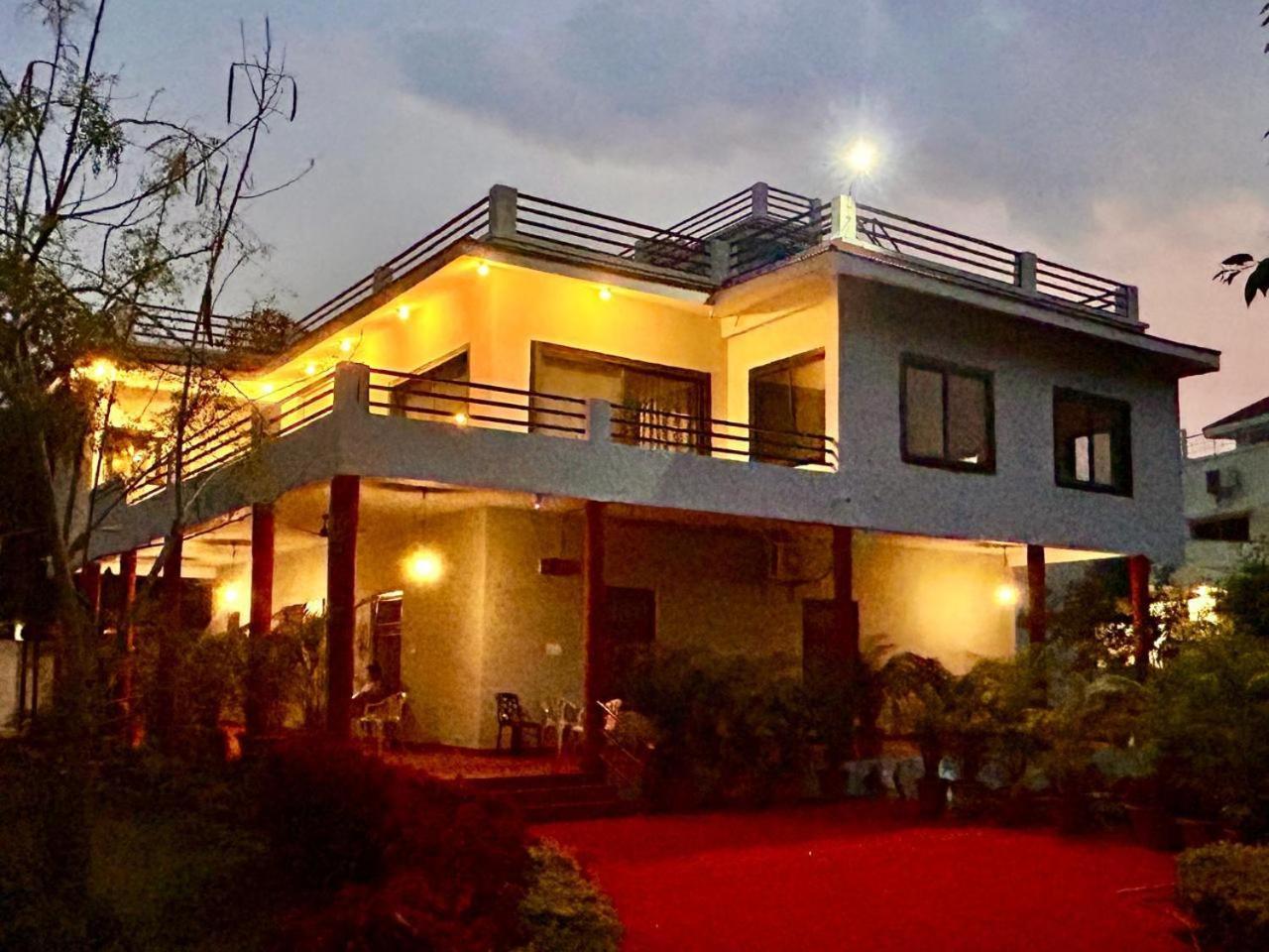 The English Gaon 4 Bhk Bhopal Exterior foto